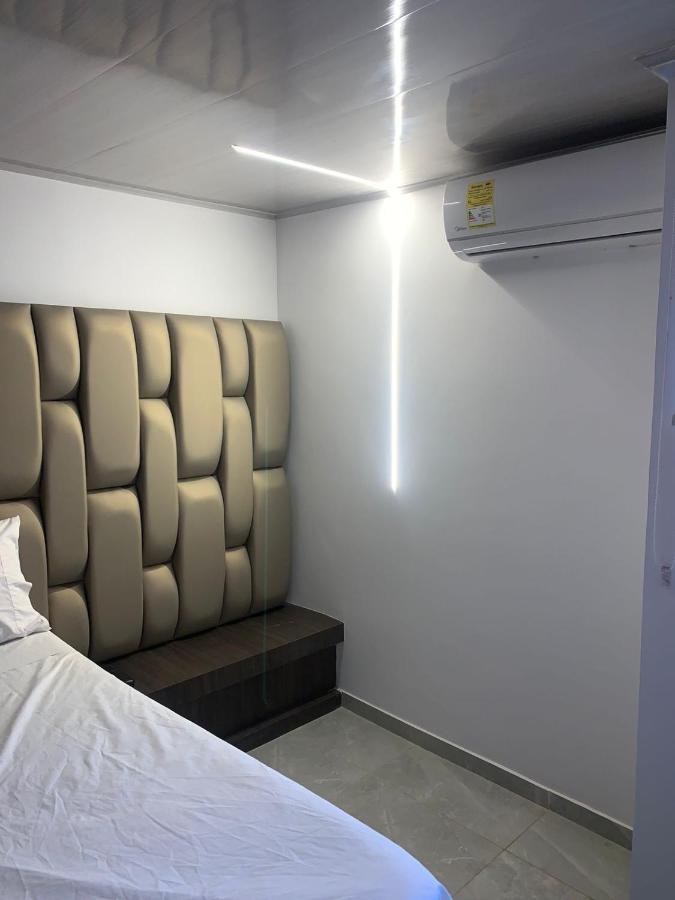 קאלי Ayenda Apartahotel Noche De Luna מראה חיצוני תמונה