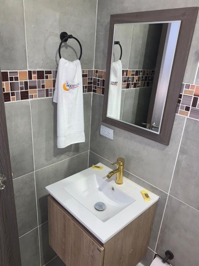 קאלי Ayenda Apartahotel Noche De Luna מראה חיצוני תמונה