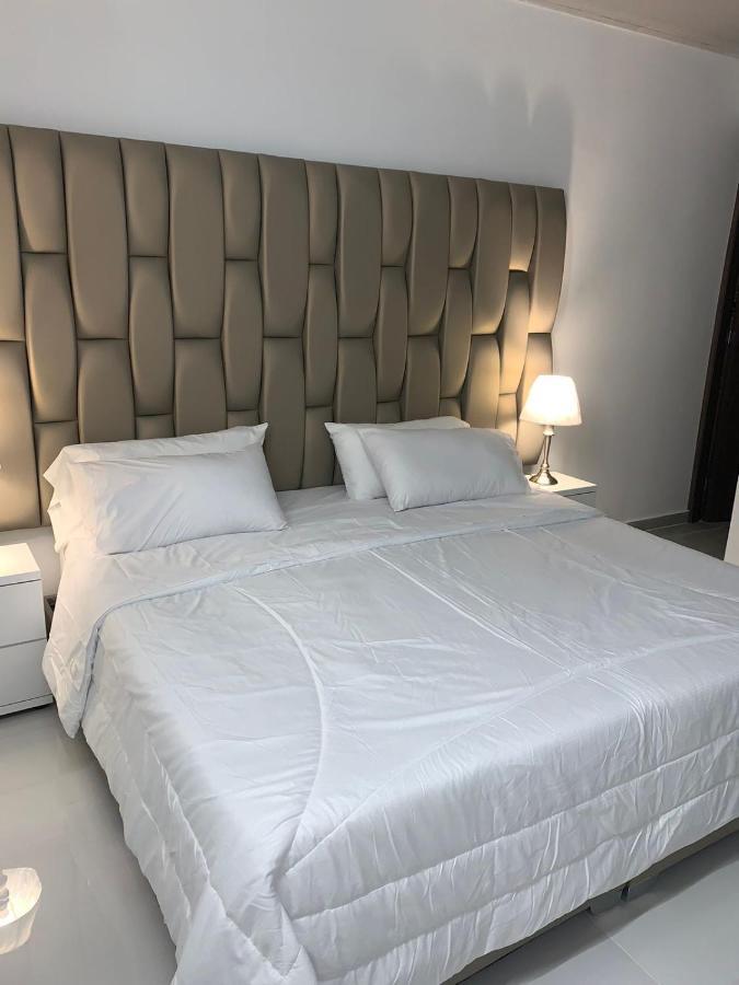 קאלי Ayenda Apartahotel Noche De Luna מראה חיצוני תמונה