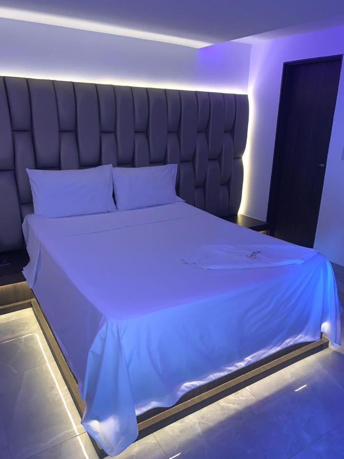 קאלי Ayenda Apartahotel Noche De Luna מראה חיצוני תמונה